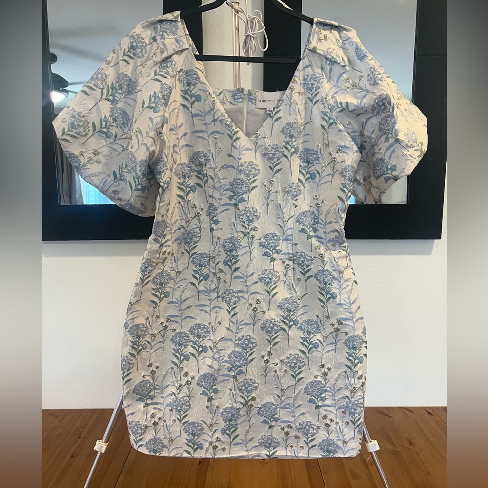 Puff sleeve Jacquard dress - L